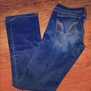 Size 7 Hollister Boot-cut Jeans